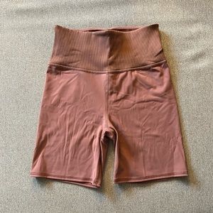 Vuori Rib Studio Short. Color: Terracotta. Size small. Worn once.